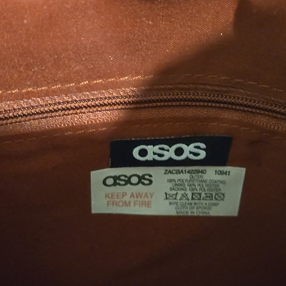 Beautiful Redish Brown Envelope Clutch- Large - Picture 4 of 6